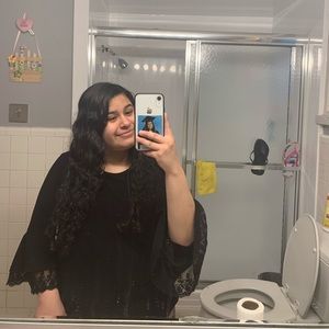 Meet your Posher, Kika